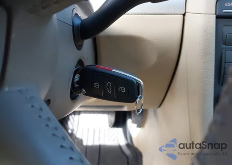 2008 Audi A4 2.0T z USA, uszkodzony, nr VIN WAUAF78EX8A028967